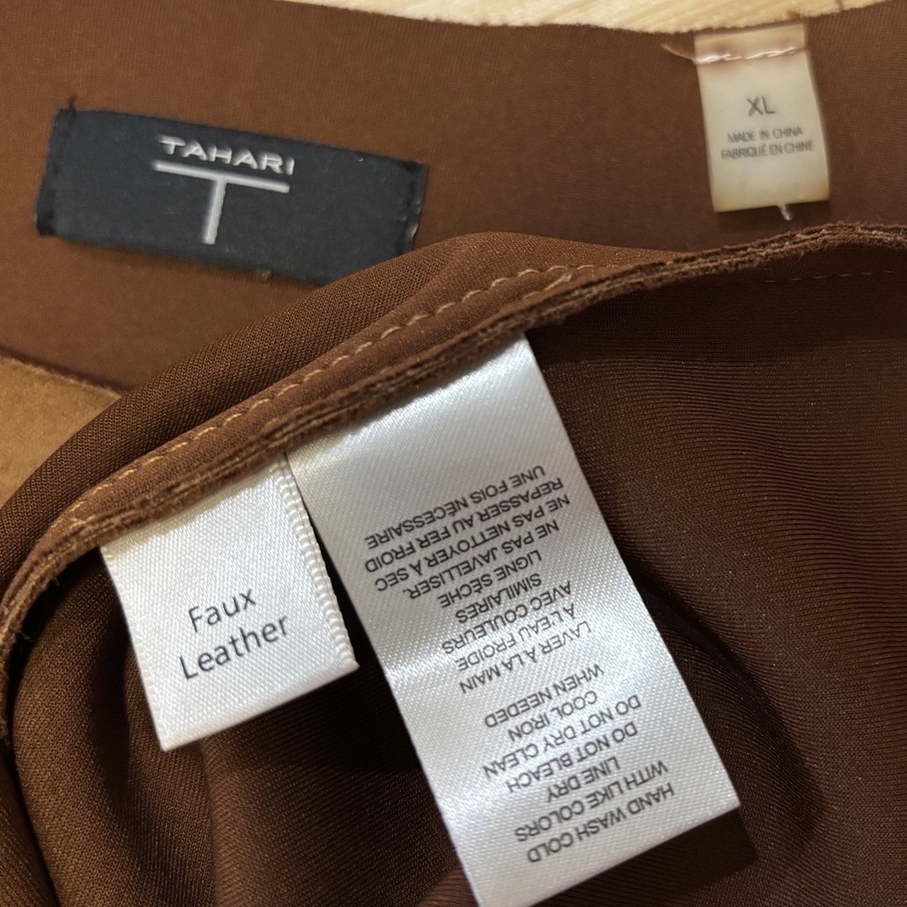 Tahari XL Brown Faux Suede Top Faux‎ Fur Cuffs Boxy Oversized Lagenlook - Picture 7 of 9